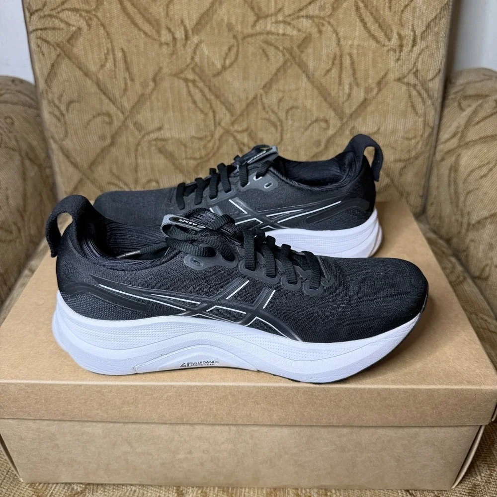 Asics Gel-Kayano 32 Running Shoes In Black & White Women's Size 8 W 1012B839 - Picture 2 of 8